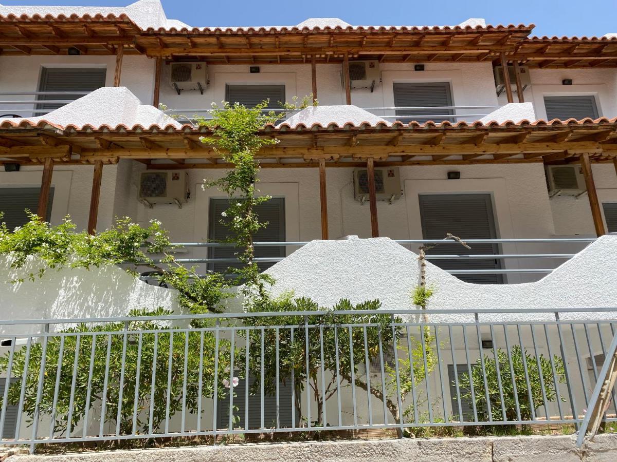 Georgina Hotel Agia Marina  Eksteriør billede