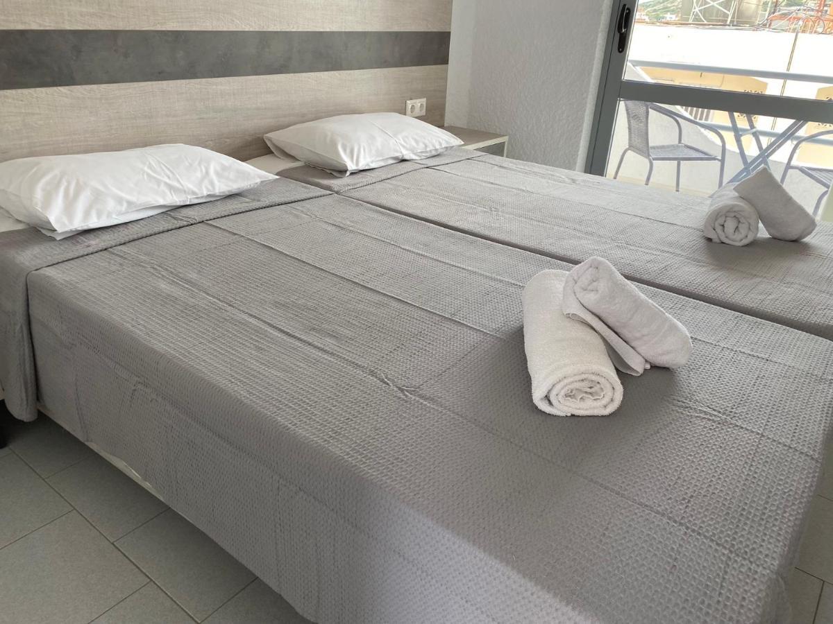 Georgina Hotel Agia Marina  Eksteriør billede